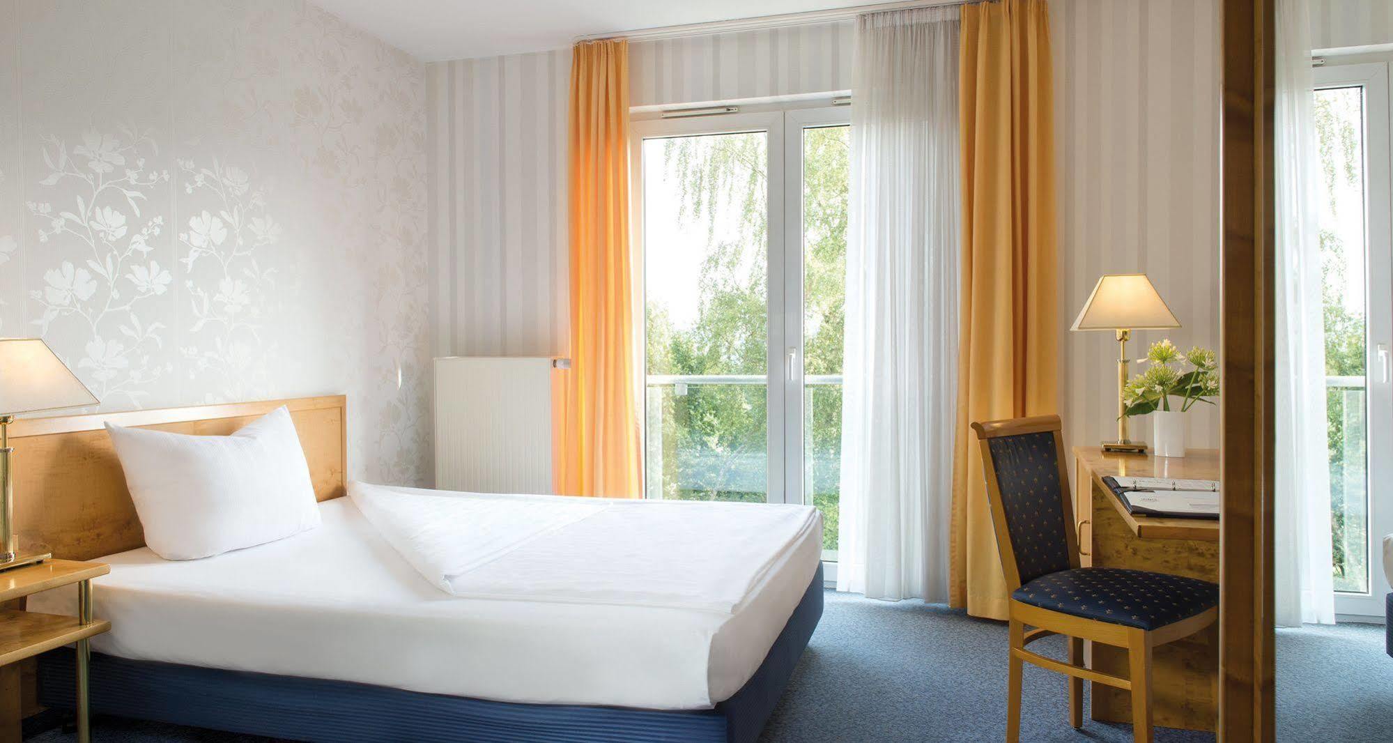 Victor'S Residenz-Hotel กุมเมอร์สบาค ภายนอก รูปภาพ